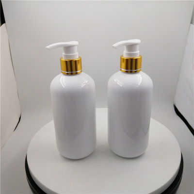 le distributeur 300ml en plastique met en bouteille avec la pompe