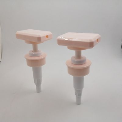 Divers distributeur cosmétique de pompe du volume 33/410 rose-clair pour la salle de bains