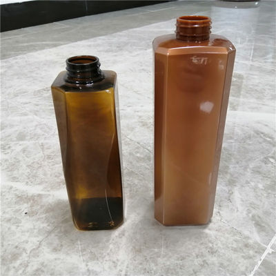 Rechargeables adaptés aux besoins du client colorent les bouteilles en plastique de distributeur avec la pompe 28mm 33mm